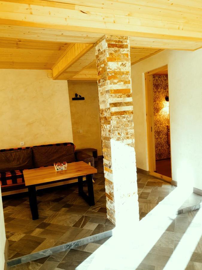 Old View Hotel Mestia Exterior foto